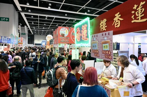 香港冬日美食节等大型展览火热登场，民众蜂拥而至