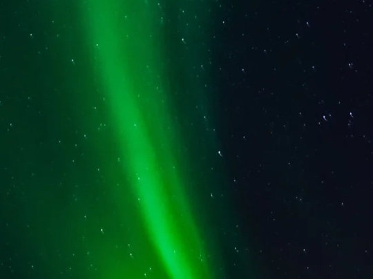 Descubre el Espectáculo Natural de la Aurora: Un Despliegue de Luces en el Cielo