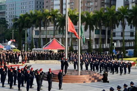 澳门回归25周年：金莲花广场举行盛大升旗仪式